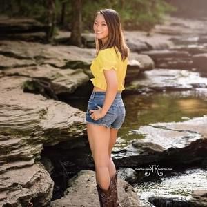 Meet your Posher, Debbie